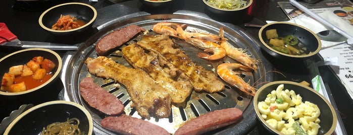 Yoon BBQ is one of Brettさんのお気に入りスポット.