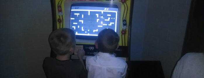 Arcade '85 is one of Austinさんのお気に入りスポット.