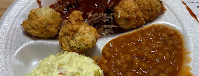 Buddy's Bar-B-Q is one of Tea'd Up Tennessee.