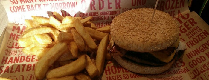 BURGERISTA is one of Eat and Drink in Vienna!.