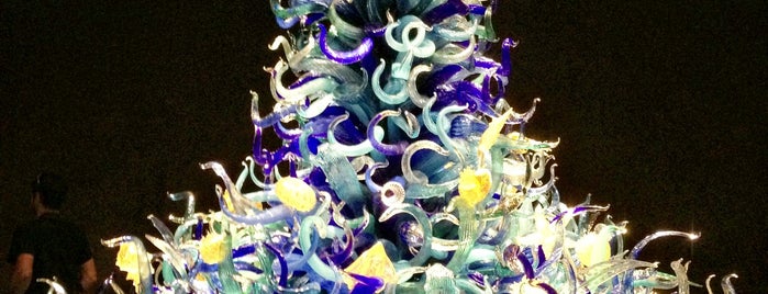 Chihuly Garden and Glass is one of Seattle Fun Places.