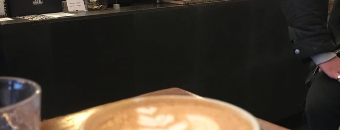 Kaffeine is one of marizaさんのお気に入りスポット.