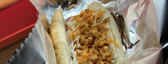 Johnie Hot Dog Vromiko is one of ATH-StrΕΑΤ food.