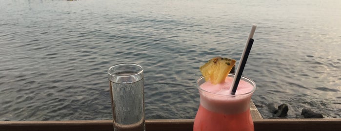 Congas Beach Bar is one of mariza : понравившиеся места.