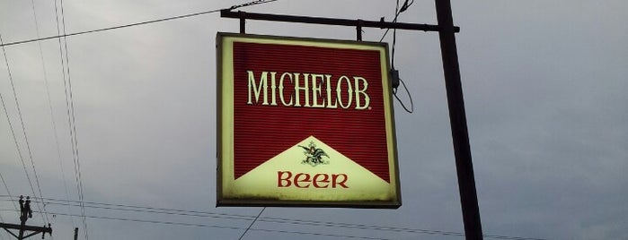 Papa Murph's Tavern & Campground is one of Illinois Bar List.