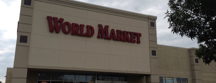 World Market is one of สถานที่ที่ Mike ถูกใจ.