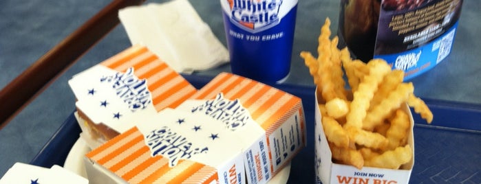 White Castle is one of Lugares favoritos de jiresell.