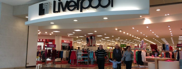 Liverpool is one of Tempat yang Disukai Ismael.