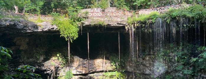 Cenote Xkeken is one of Pipe Paseo.