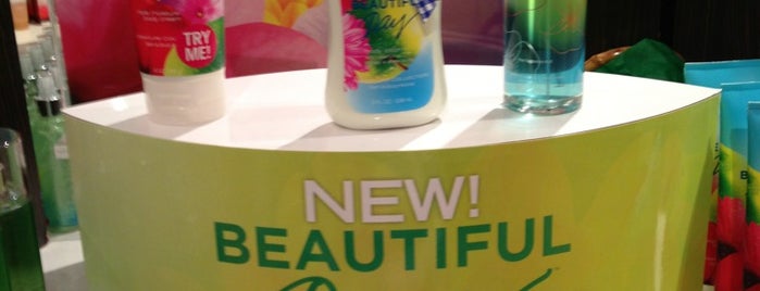 Bath & Body Works is one of I Am Nolasさんのお気に入りスポット.