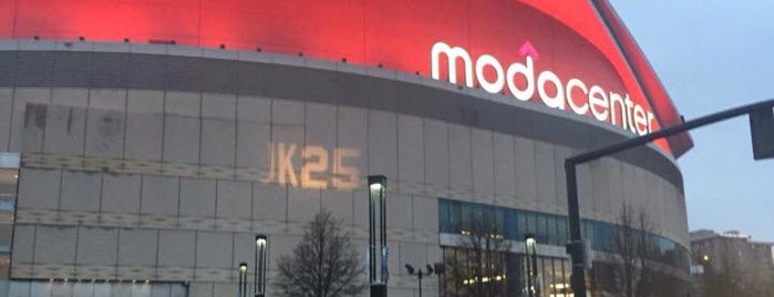Moda Center is one of NHL.NFL.NBA.MLS..