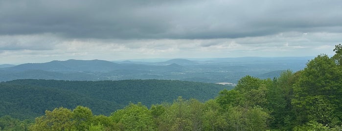 Indian Run Overlook is one of Shenanigans in Shenandoah.