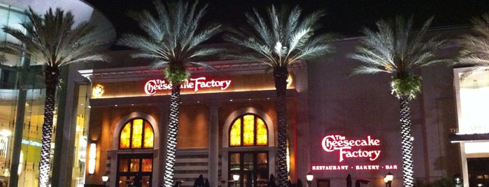 The Cheesecake Factory is one of Minha Orlando.