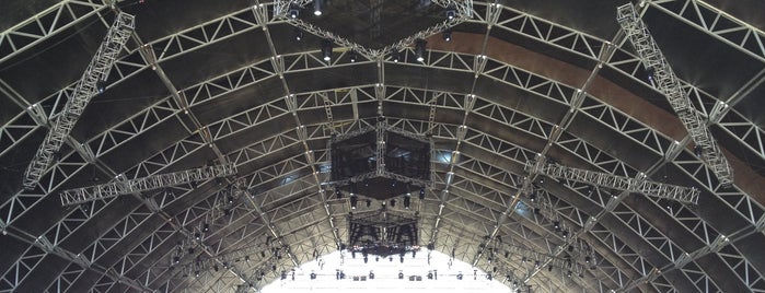 Sahara Tent is one of Coachella Venues.