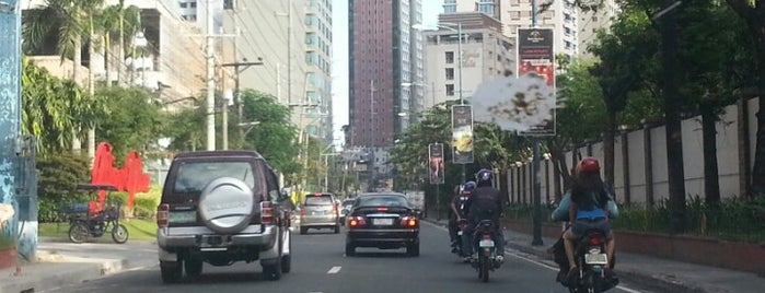 Kalayaan Avenue is one of Makati City.