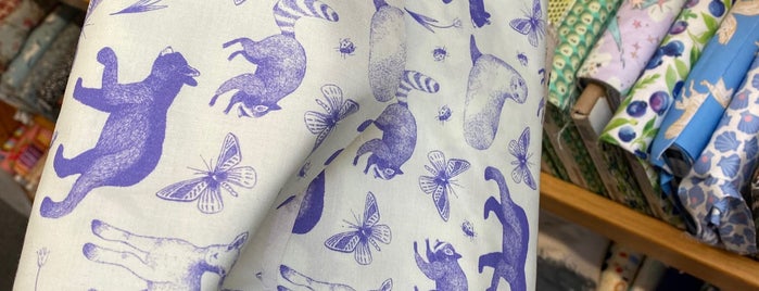 Stonemountain & Daughter Fabrics is one of 🌸 SFO 🌸.