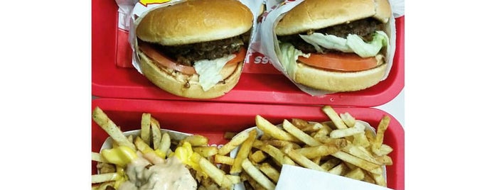 In-N-Out Burger is one of LA Food.