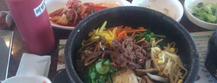 BCD Tofu House is one of Em 님이 좋아한 장소.