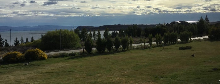 Rochester Calafate is one of Viajes Sur.