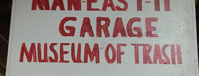 Dept. Of Sanitation M-11 Garage is one of สถานที่ที่บันทึกไว้ของ G.