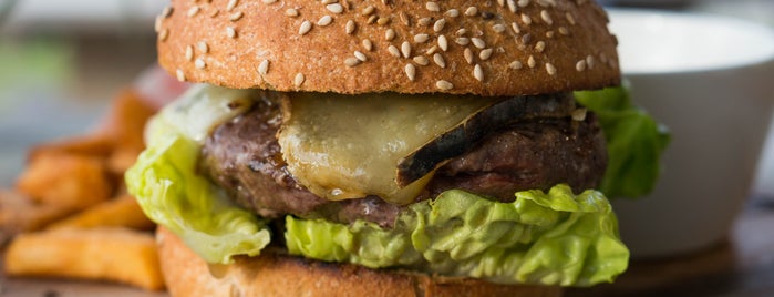 Restaurant Ruig is one of Burgers in Nederland.