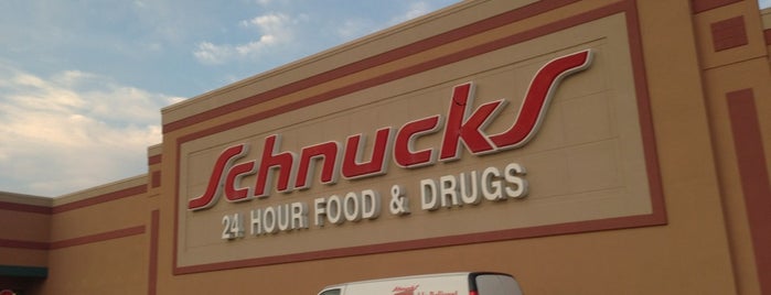 Schnucks Peoria Pharmacy is one of Tempat yang Disukai Judah.