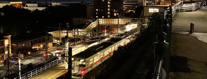 Higashi-tarumi Station is one of 神戸周辺の電車路線.