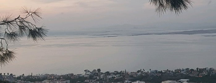 Narlıdere Manzara is one of İzmir.