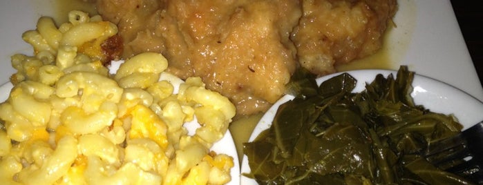 Ms. Tootsie's Soul Food Cafe is one of Locais salvos de Bre.