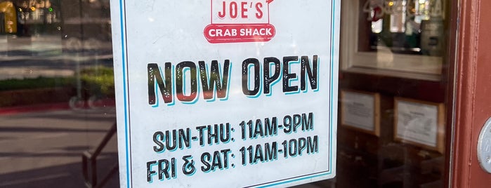 Joe's Crab Shack is one of MIKE hang out.