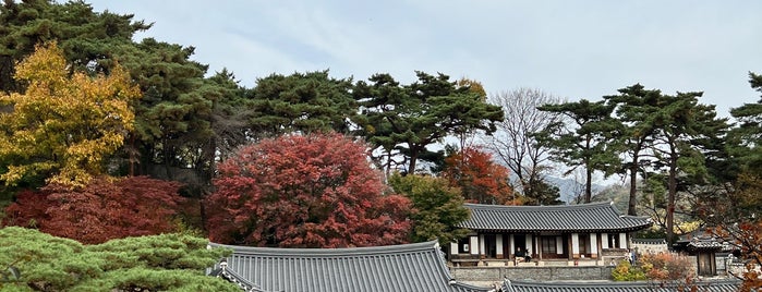 석파정 is one of Lugares favoritos de Won-Kyung.