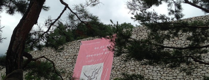 박수근미술관 is one of สถานที่ที่ Won-Kyung ถูกใจ.