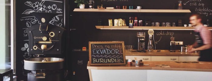 Dos Mundos is one of Café.