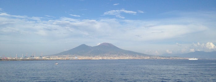 Lungomare di Napoli is one of Adelaさんの保存済みスポット.