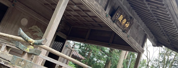 三峯神社 神楽殿 is one of 神社_埼玉.