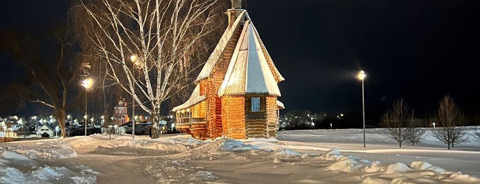 Кремлёвские валы is one of Суздаль.