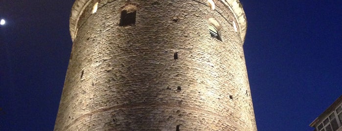 Galata Kulesi is one of Ali'nin Beğendiği Mekanlar.