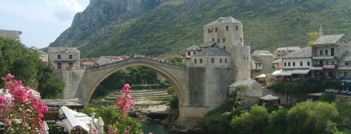 Mostar is one of Orte, die Ali gefallen.