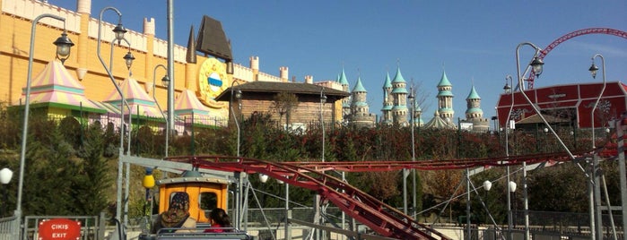 İsfanbul Tema Park is one of The 15 Best Places for Theme Parks in Istanbul.