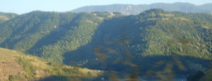 Yuvacık Barajı is one of Lugares favoritos de Ali.