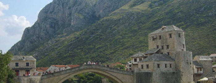 Mostar Köprüsü is one of Ali'nin Beğendiği Mekanlar.