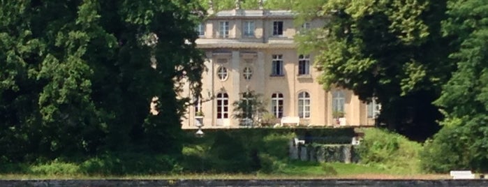 Liebermann-Villa am Wannsee is one of Berliner Museen.