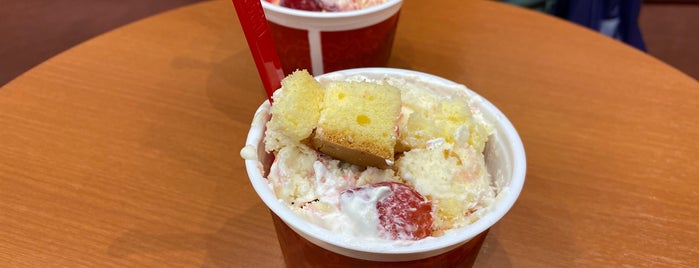 Cold Stone Creamery is one of イオンレイクタウン kaze.