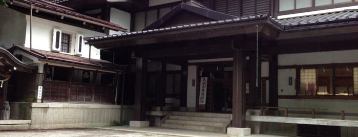 日枝神社 is one of 何かのアニメの聖地.