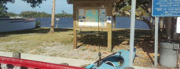 Cove Road Kayak Launch is one of Trips south.