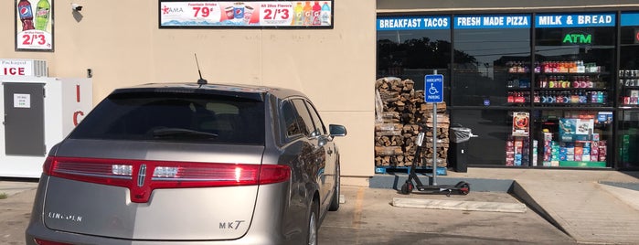 Barton Hills Food Mart is one of Supermarkets.