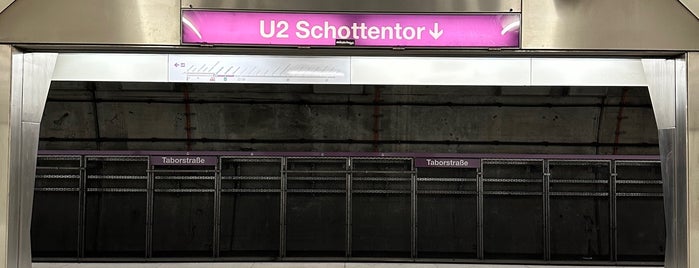U Taborstraße is one of Wien U-Bahnhöfe.