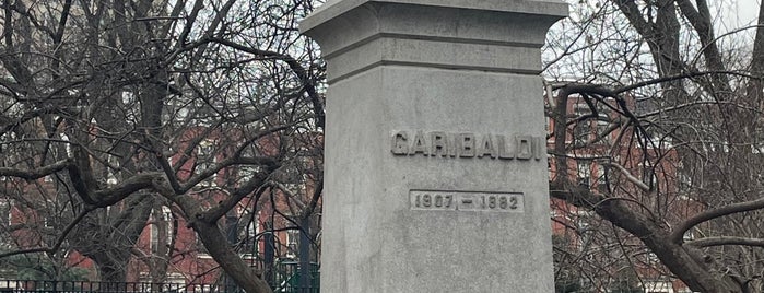 General Giuseppe Garibaldi Statue is one of Nueva York.