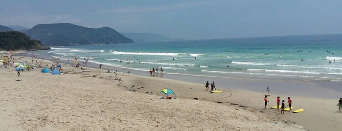 Shirahama Beach is one of papecco1126 님이 저장한 장소.