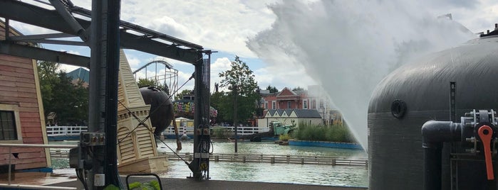 Tidal Wave is one of Thorpe Park.